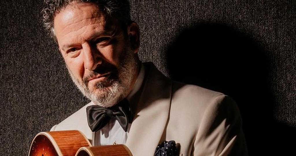 John Pizzarelli Trio