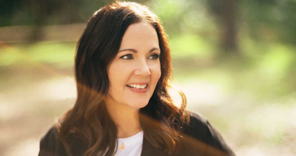 LORI MCKENNA