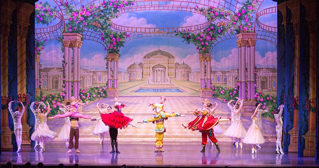 4 The Nutcracker & The Mouse King Manhattan Movement & Arts Center: The MMAC Theatre