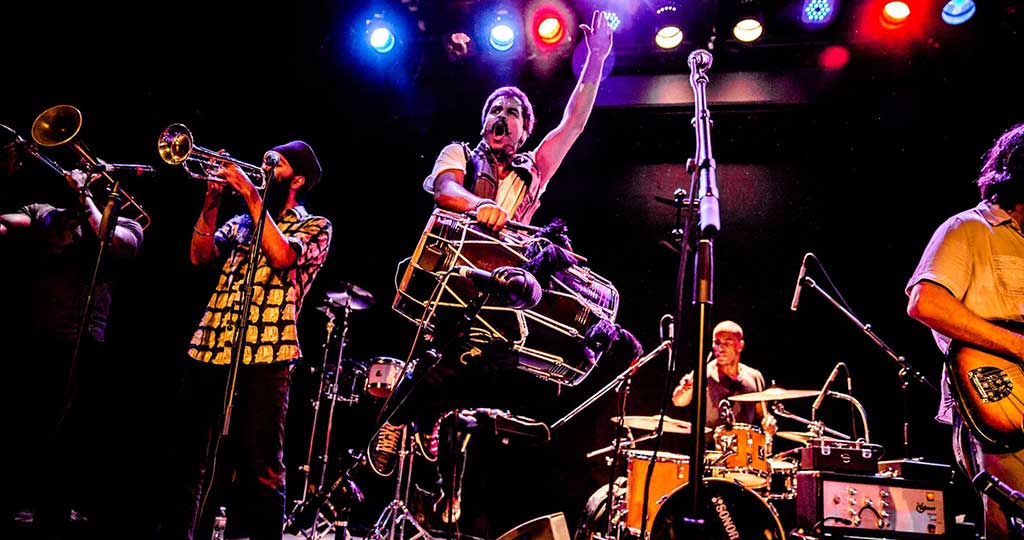 RED BARAAT