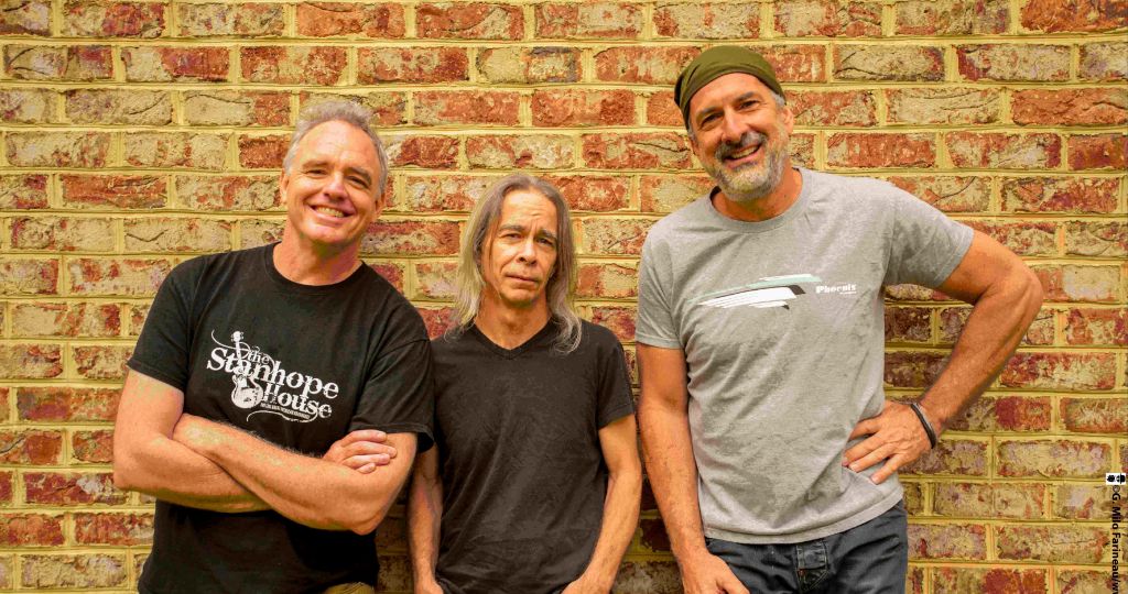 TIM REYNOLDS & TR3